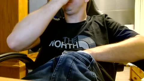 Snapshot of cuteboy090 chatting on July 12, 7:05 pm Cuteboy090 online show from July 12, 7:05 pm