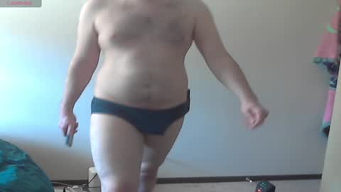 Snapshot of cuteboyexplosion chatting on March 1, 6:00 pm Leroy online show from March 1, 6:00 pm