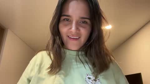 Snapshot of cutebunny_21 chatting on February 24, 12:08 am CuteBunny 21 online show from February 24, 12:08 am