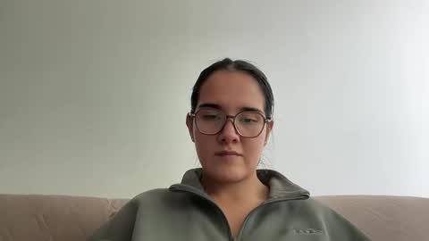 Snapshot of cutebunny_21 chatting on March 3, 7:09 pm CuteBunny 21 online show from March 3, 7:09 pm