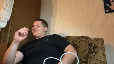 Snapshot of cutebutnaughty_ chatting on November 9, 5:11 pm Alex online show from November 9, 5:11 pm