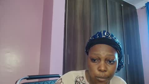 cutebuu online show from November 4, 8:24 am