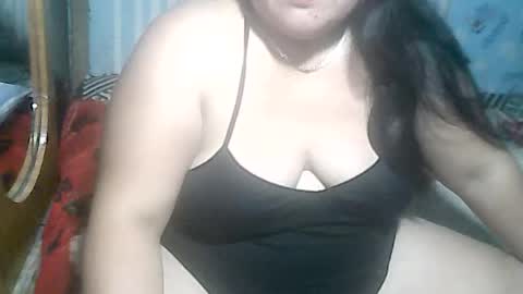 Snapshot of cutechubbyasian chatting on August 3, 12:32 pm cutechubbyasian online show from August 3, 12:32 pm