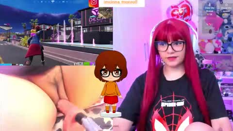 Cinna independent model online show from December 2, 4:02 pm