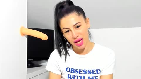 cuteeliza1 online show from November 26, 6:36 am