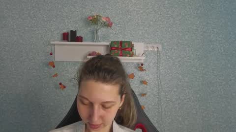 Elli online show from January 16, 7:01 am