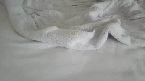 Snapshot of cuteguy696988432323 chatting on May 24, 8:30 am cuteguy696988432323 online show from May 24, 8:30 am