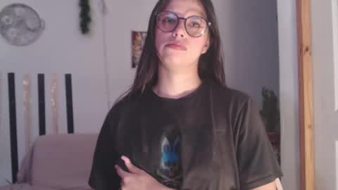 haome online show from October 6, 3:31 pm