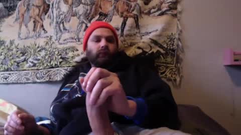 Snapshot of cutehungboi chatting on February 18, 8:14 pm cutehungboi online show from February 18, 8:14 pm