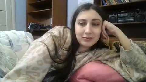cutekattie online show from February 15, 7:51 am