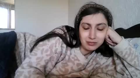 cutekattie online show from April 10, 5:56 am