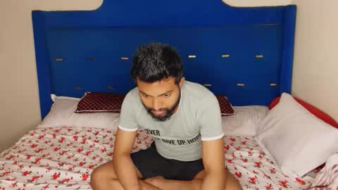 Snapshot of cutemahi chatting on April 15, 4:36 pm cutemahi online show from April 15, 4:36 pm
