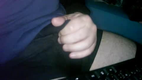 Snapshot of cuteman88 chatting on May 13, 9:11 pm Cuteman online show from May 13, 9:11 pm