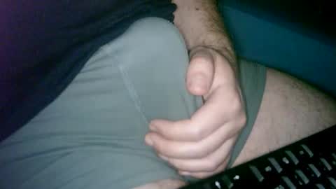 Snapshot of cuteman88 chatting on May 16, 9:24 pm Cuteman online show from May 16, 9:24 pm