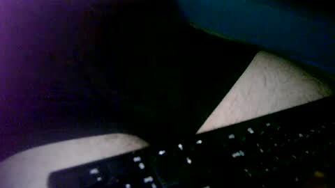 Snapshot of cuteman88 chatting on June 30, 8:43 pm Cuteman online show from June 30, 8:43 pm