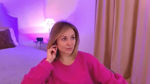 Snapshot of cutemirage chatting on November 24, 2:50 pm cutemirage online show from November 24, 2:50 pm