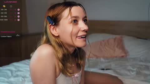 Mary online show from December 17, 9:10 pm