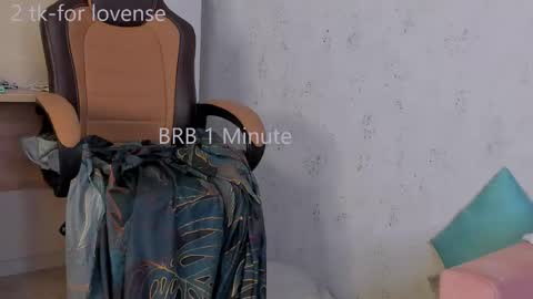 Snapshot of cutenessnicole chatting on June 3, 8:39 am cutenessnicole online show from June 3, 8:39 am