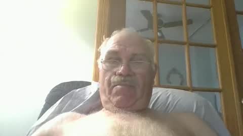 Snapshot of cutesexytony2460 chatting on July 5, 7:21 pm cutesexytony2460 online show from July 5, 7:21 pm