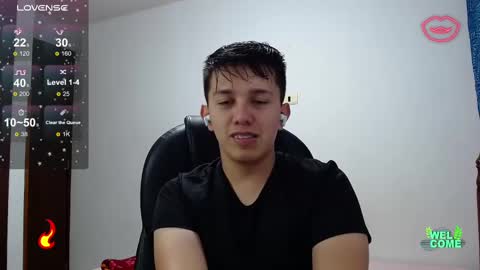 Snapshot of cutesmith_04 chatting on March 7, 2:36 am smith online show from March 7, 2:36 am