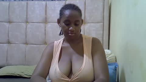 cutestebony1 online show from January 15, 5:12 am