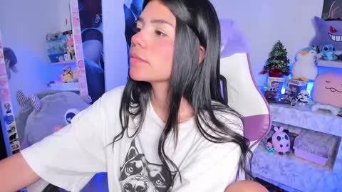 Snapshot of cutestephuwu chatting on February 18, 3:42 am  - independent model online show from February 18, 3:42 am