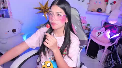 Snapshot of cutestephuwu chatting on November 3, 1:08 am  - independent model online show from November 3, 1:08 am