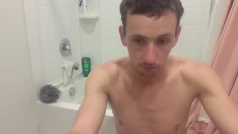 Snapshot of cutewaldo chatting on October 31, 6:14 am cutewaldo online show from October 31, 6:14 am