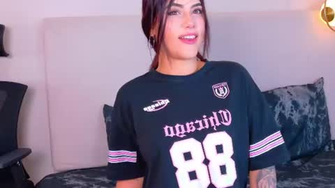 Snapshot of cutewofy chatting on July 2, 12:11 pm cutewofy online show from July 2, 12:11 pm