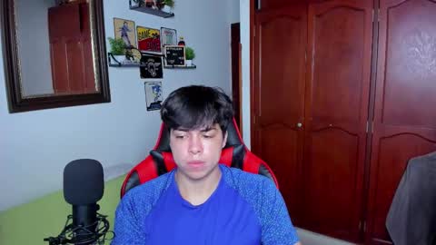 Snapshot of cuteznowyy chatting on November 18, 3:12 am Ask me online show from November 18, 3:12 am