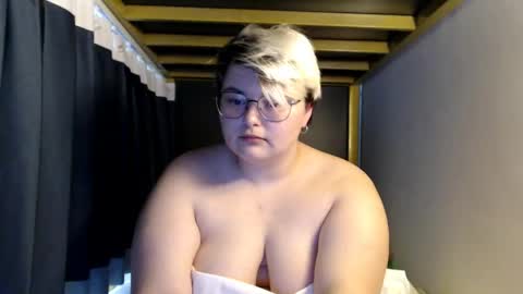 Sophie  Lilith online show from April 25, 4:26 pm