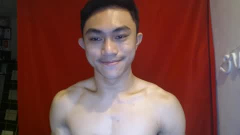 Snapshot of cutie_hunk69 chatting on June 28, 1:22 am cutie_hunk69 online show from June 28, 1:22 am