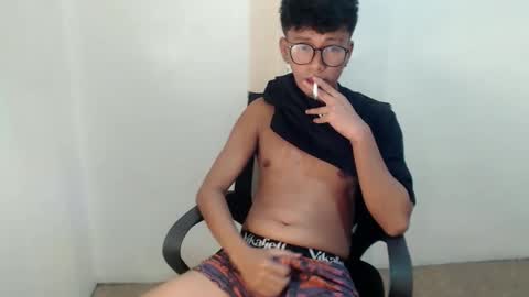 Snapshot of cutie_mico chatting on June 7, 9:57 am cutie_mico online show from June 7, 9:57 am