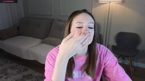 Kate online show from April 5, 3:15 am