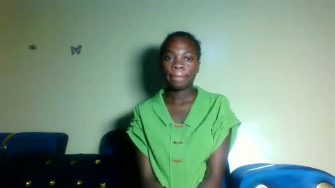 Snapshot of cutie_plush chatting on May 7, 6:13 pm cutieplush online show from May 7, 6:13 pm