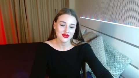 Snapshot of cutie_violet chatting on November 14, 9:24 pm ViVi online show from November 14, 9:24 pm