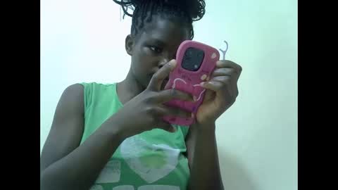 cutiehanish4 online show from March 13, 10:22 am