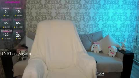 Snapshot of cutiekitty_cb chatting on April 19, 11:40 pm cutiekitty_cb online show from April 19, 11:40 pm