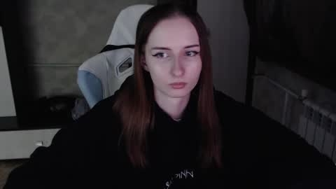 Cutti Crystal online show from February 24, 1:14 am