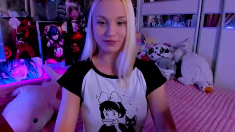 Snapshot of cuttie_ponyy chatting on February 25, 9:24 pm Nora online show from February 25, 9:24 pm