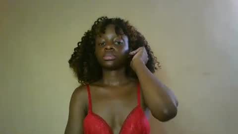Snapshot of cutty_teshy chatting on March 8, 9:28 am cutty_teshy online show from March 8, 9:28 am