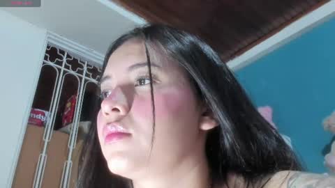 Snapshot of cuty_sexy_hotxx chatting on June 14, 11:45 am LIZETH online show from June 14, 11:45 am