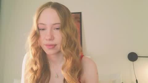 Snapshot of cuute_angell chatting on April 27, 5:11 pm Virginia See you on Sunday online show from April 27, 5:11 pm