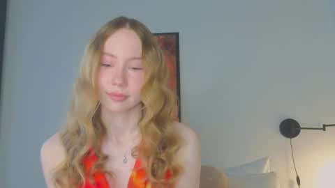 Snapshot of cuute_angell chatting on June 2, 5:15 pm Virginia See you on Sunday online show from June 2, 5:15 pm