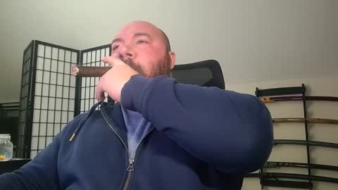 Snapshot of cwbyga chatting on February 1, 4:33 am Bubba Bull online show from February 1, 4:33 am