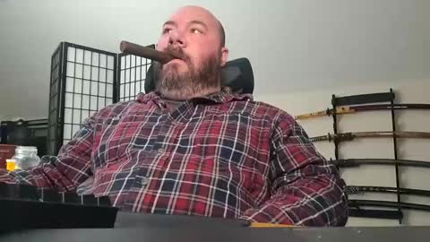 Snapshot of cwbyga chatting on February 2, 4:55 am Bubba Bull online show from February 2, 4:55 am