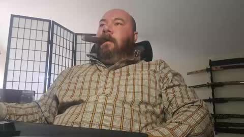 Snapshot of cwbyga chatting on February 2, 9:24 pm Bubba Bull online show from February 2, 9:24 pm