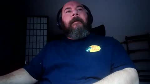 Snapshot of cwbyga chatting on May 13, 6:44 am Bubba Bull online show from May 13, 6:44 am