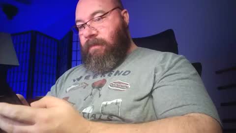 Snapshot of cwbyga chatting on May 16, 11:14 pm Bubba Bull online show from May 16, 11:14 pm