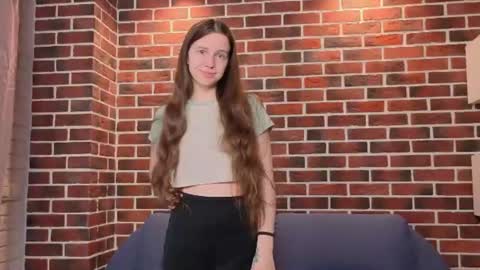 Ashly online show from July 18, 7:06 pm